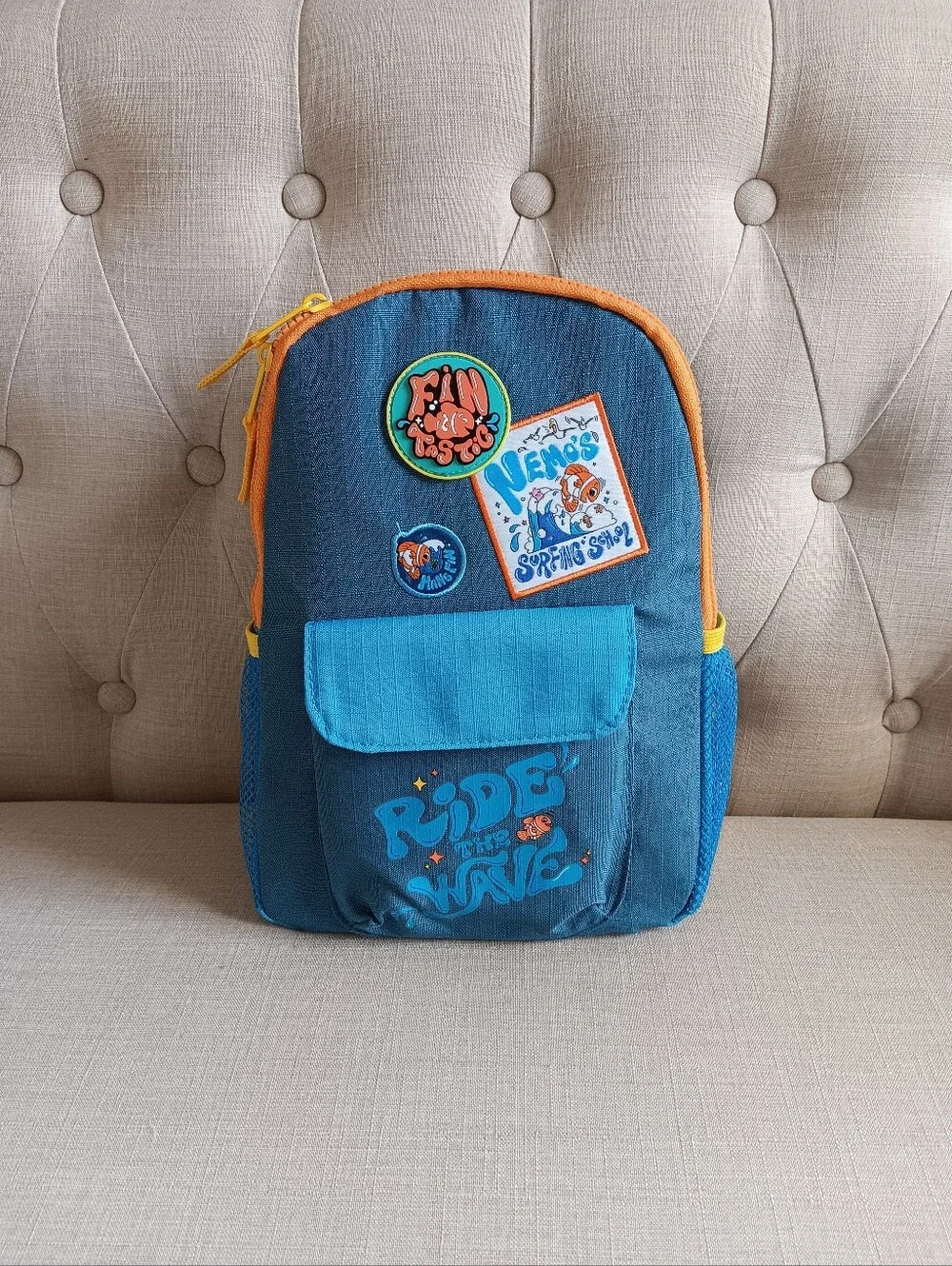 NWT Exclusive Disney Epcot Finding Nemo Ride The Wave Crossbody Sling Backpack